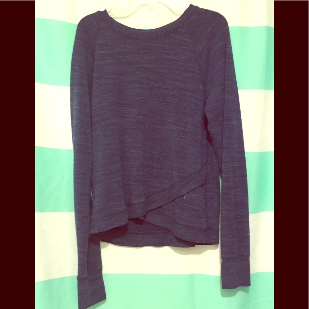 🌎Long sleeve shirt from Athleta  Girl